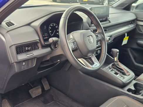Used 2025 Honda CR-V Sport image 12