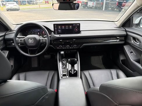 Used 2024 Honda Accord EX-L image 27