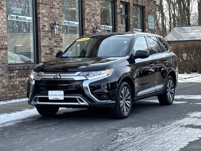 Used 2020 Mitsubishi Outlander ES