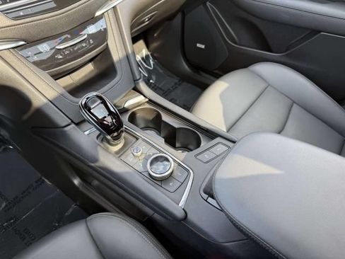 Used 2024 Cadillac XT5 Premium Luxury w/ Technology Package AWD/4WD image 36