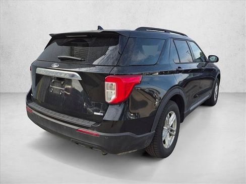 Used 2020 Ford Explorer XLT w/ Comfort Package AWD/4WD image 5