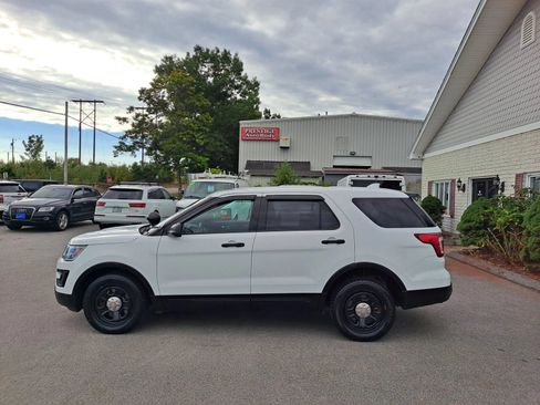 Used 2017 Ford Explorer 4WD Police Interceptor image 5