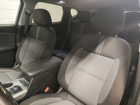 Used 2023 Chevrolet Blazer LT image 25