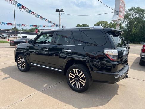Used 2016 Toyota 4Runner Limited AWD/4WD image 8