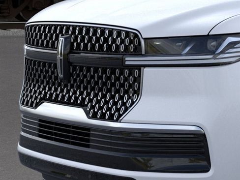New 2026 Lincoln Navigator L Reserve AWD/4WD image 63
