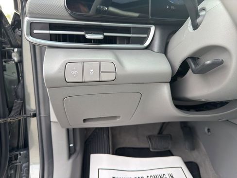 Used 2024 Hyundai Elantra SEL w/ Convenience Package image 26