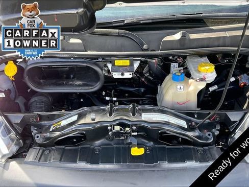 Used 2025 RAM ProMaster 2500 w/ Convenience Group FWD image 8