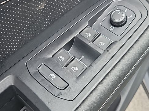 New 2026 Volkswagen Atlas SEL Premium R-Line image 7