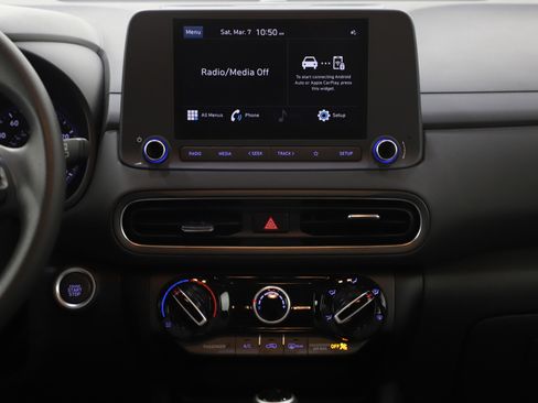 Certified 2023 Hyundai Kona SEL AWD/4WD image 16