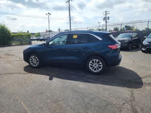 Used 2020 Ford Escape SE FWD image 26