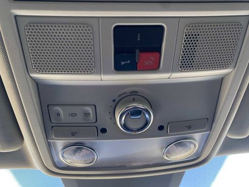 Used 2020 Volkswagen Passat 2.0T R-Line image 25