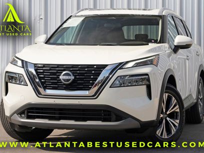 Used 2022 Nissan Rogue SV w/ SV Premium Package