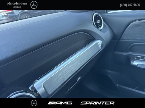 New 2026 Mercedes-Benz GLB 250 image 29