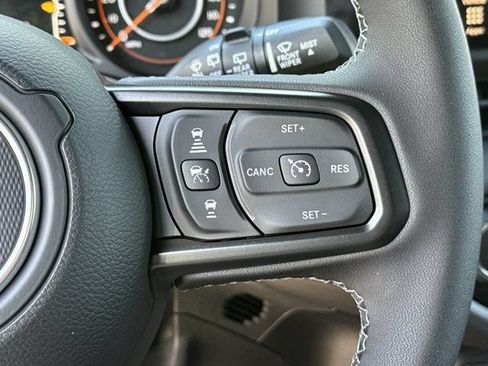 New 2026 Jeep Wrangler Unlimited Rubicon AWD/4WD image 22