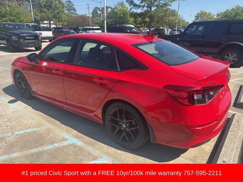 Used 2023 Honda Civic Sport image 6