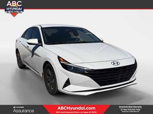 Used 2023 Hyundai Elantra SEL FWD image 1