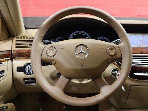 Used 2007 Mercedes-Benz S 550 4MATIC image 50