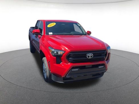 Used 2024 Toyota Tacoma SR5 AWD/4WD image 6