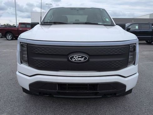 New 2025 Ford F150 Lightning XLT w/ Max Trailer Tow Package AWD/4WD image 9