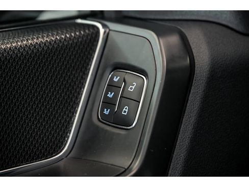 Used 2025 Ford F150 Raptor AWD/4WD image 10