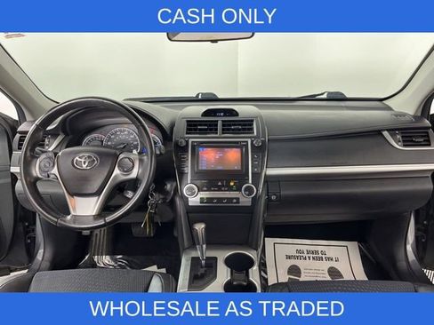 Used 2012 Toyota Camry SE image 35