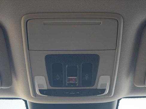 Used 2026 Honda Pilot Elite image 23
