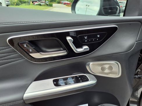 Certified 2025 Mercedes-Benz GLC 300 4MATIC image 13