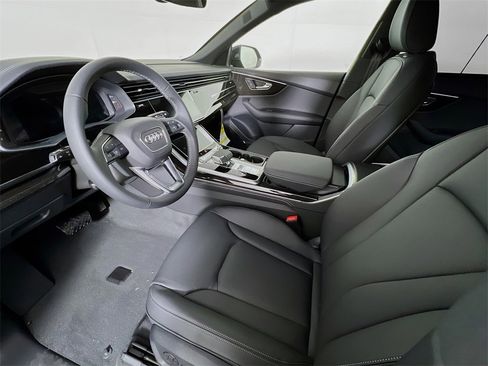 New 2026 Audi Q8 Premium Plus image 11
