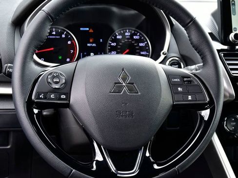 Used 2025 Mitsubishi Eclipse Cross SE AWD/4WD image 15