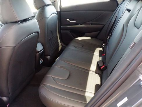 New 2026 Hyundai Elantra Limited FWD image 20