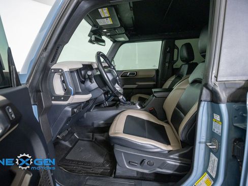 Used 2022 Ford Bronco Wildtrak AWD/4WD image 11
