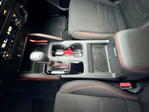 Used 2024 Nissan Frontier PRO-4X w/ Technology Package image 23