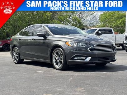 Used 2017 Ford Fusion SE w/ Equipment Group 201A
