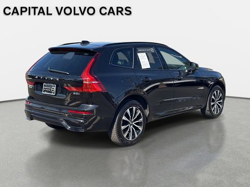 Certified 2025 Volvo XC60 B5 Plus image 5