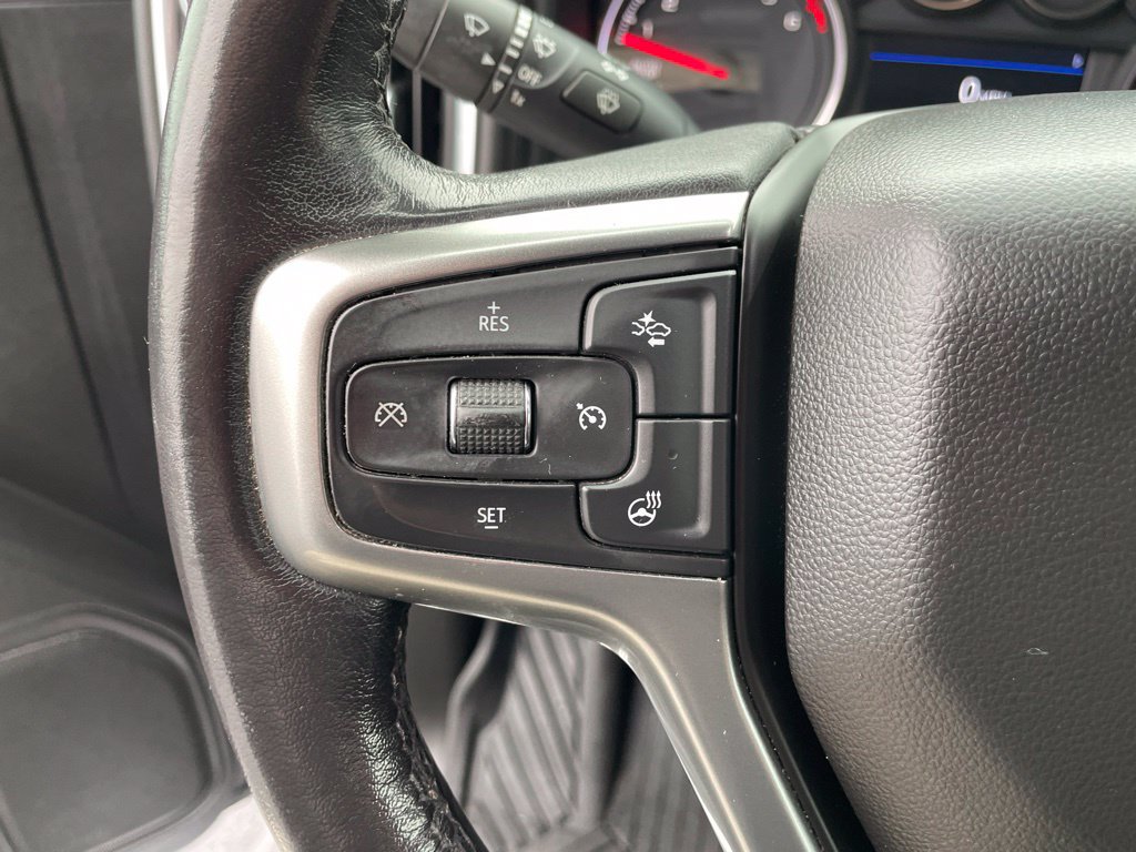 Used 2021 Chevrolet Silverado 1500 LTZ AWD/4WD image 33