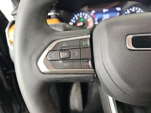 Certified 2024 Jeep Compass Limited image 19