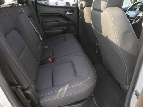 Used 2017 Chevrolet Colorado LT image 15