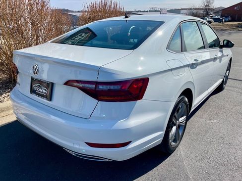 Used 2019 Volkswagen Jetta R-Line w/ R-Line Cold Weather Package image 7