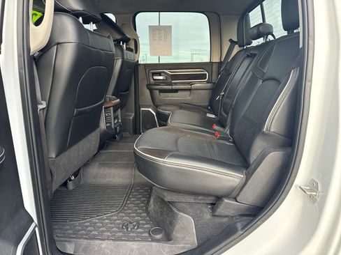 Used 2024 RAM 3500 Laramie image 27