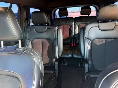 Used 2023 Jeep Grand Cherokee L Laredo RWD image 17
