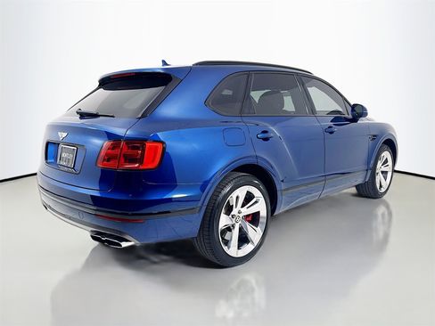 Certified 2019 Bentley Bentayga image 8