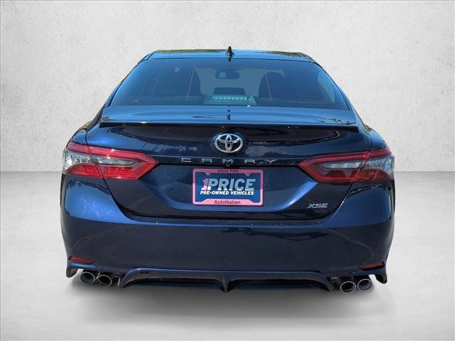Used 2021 Toyota Camry XSE FWD image 6