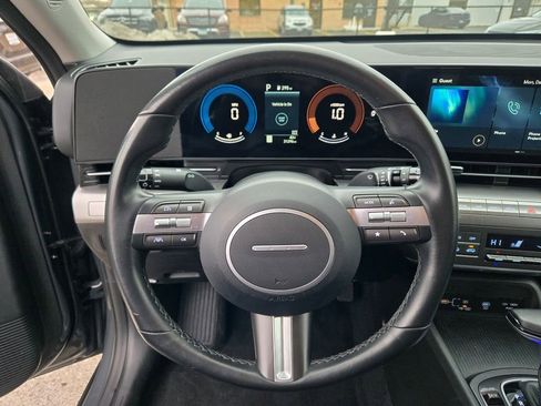 Certified 2025 Hyundai Kona SEL image 39