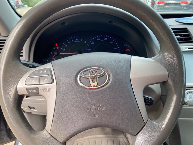 Used 2011 Toyota Camry LE w/ LE Extra-Value Pkg FWD image 18
