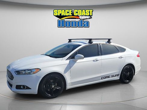 Used 2016 Ford Fusion SE image 7