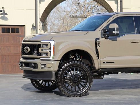 Used 2026 Ford F450 Platinum w/ Platinum Plus Package AWD/4WD image 9