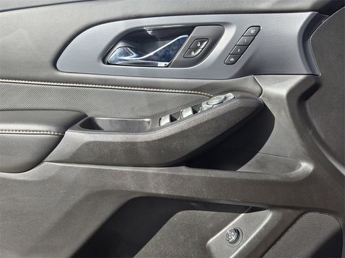 Used 2019 Chevrolet Traverse Premier image 26