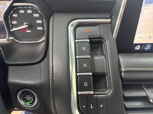 Used 2021 GMC Yukon AT4 w/ AT4 Premium Plus Package AWD/4WD image 24