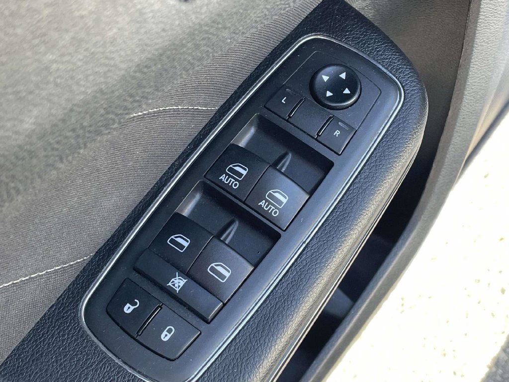 Certified 2021 Dodge Charger SXT AWD/4WD image 21