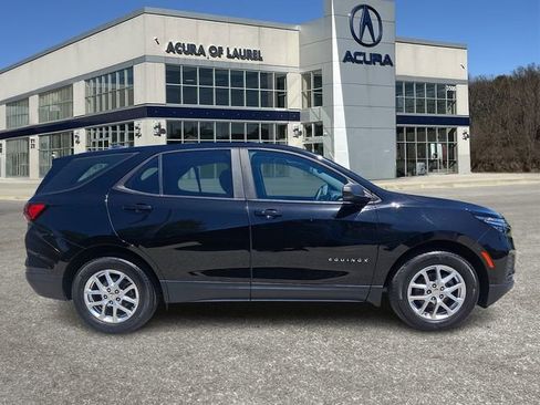 Used 2022 Chevrolet Equinox LS FWD image 7